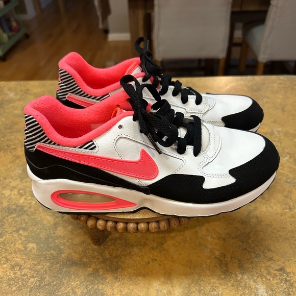 Nike Air Max St White, Black and Neon Sneakers - Picture 8 of 13